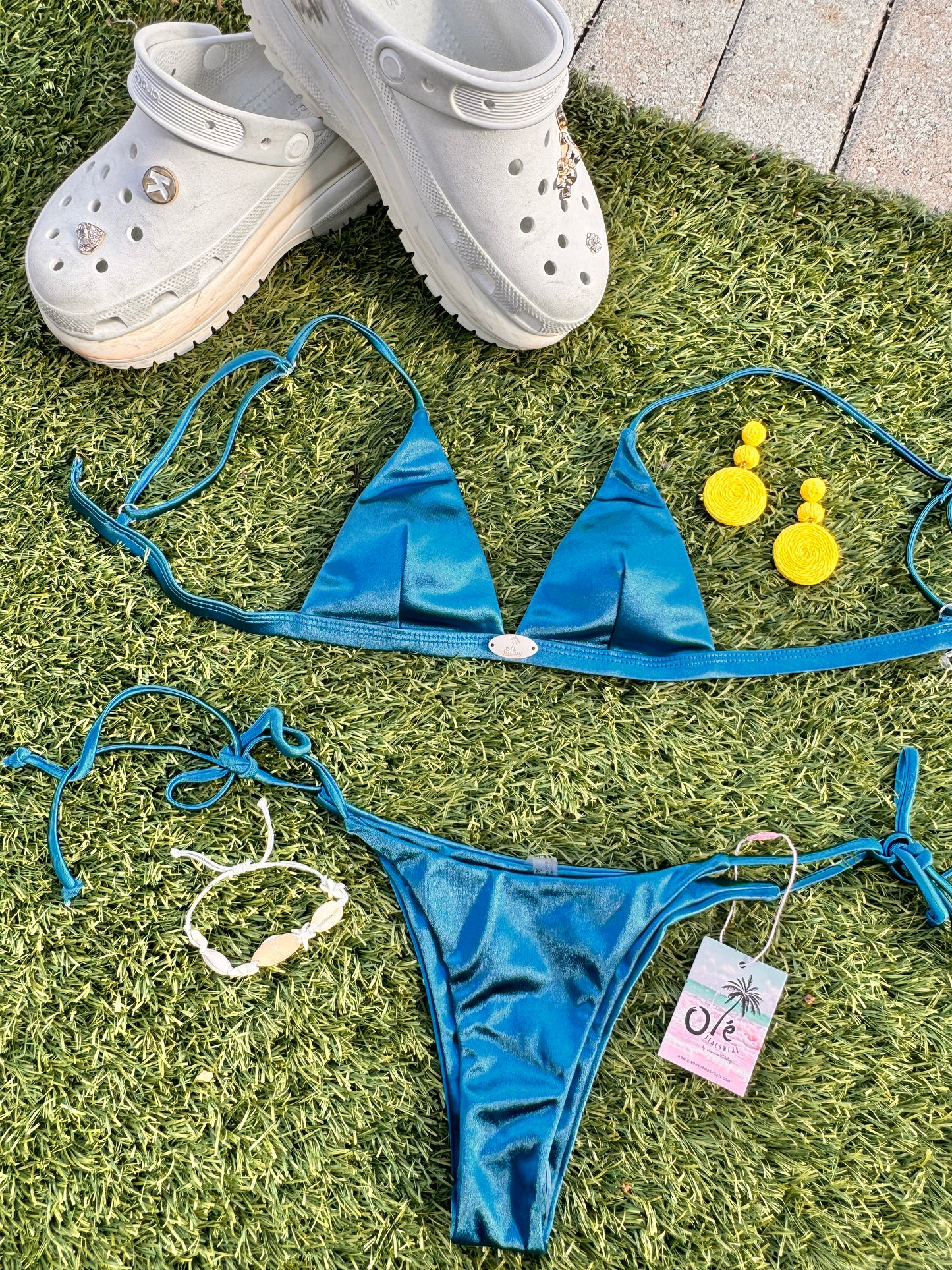 Hot bikini